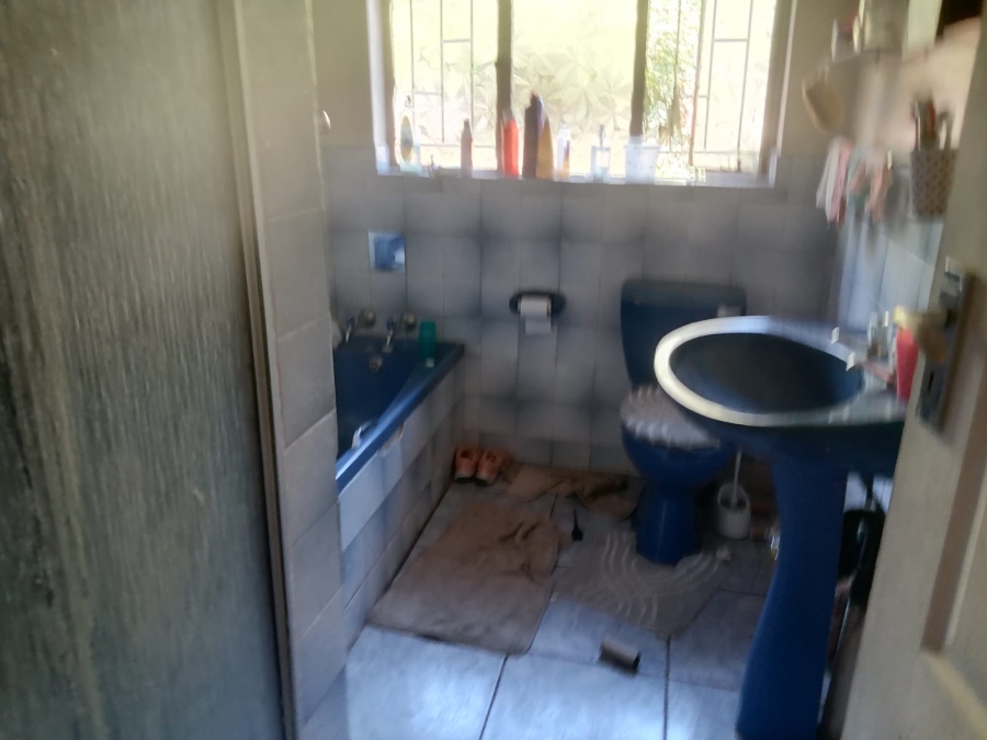 4 Bedroom Property for Sale in Geelhoutpark North West